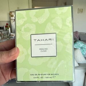 Tahari Pistachio Cloud Eau de Parfum 3.4 Fl oz NWT